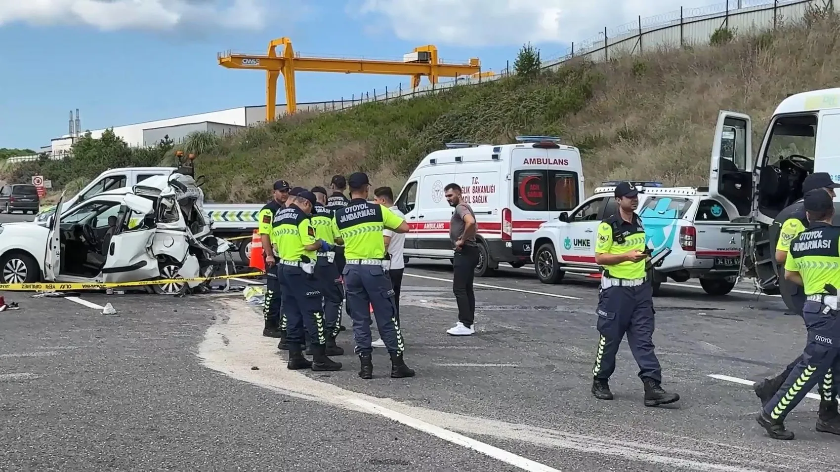 Kuzey Marmara Otoyolu’ndaki kazada üç kardeş hayatını kaybetti