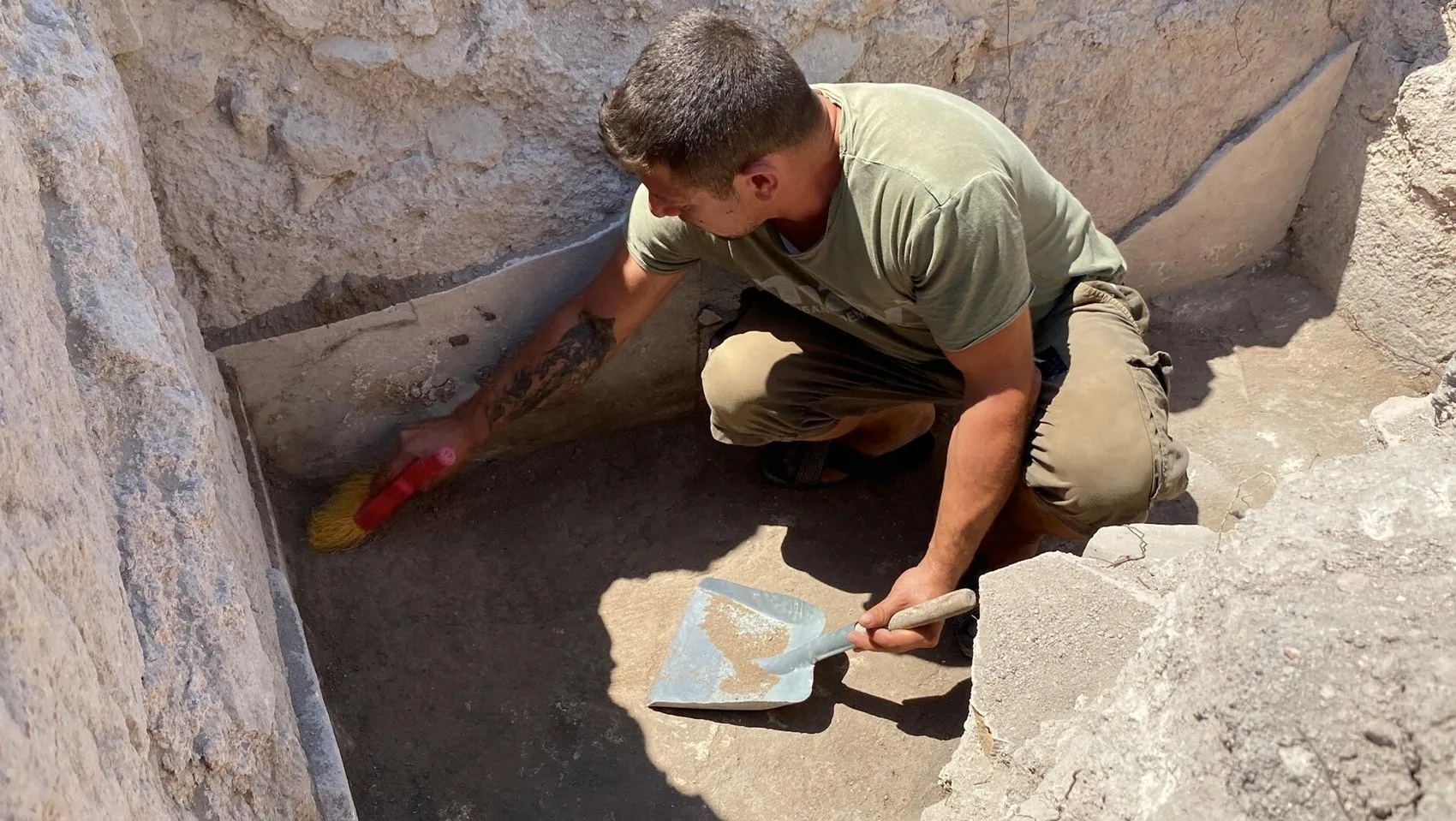 Çanakkale’de Roma dönemine ait devasa hamam gün yüzüne çıkıyor