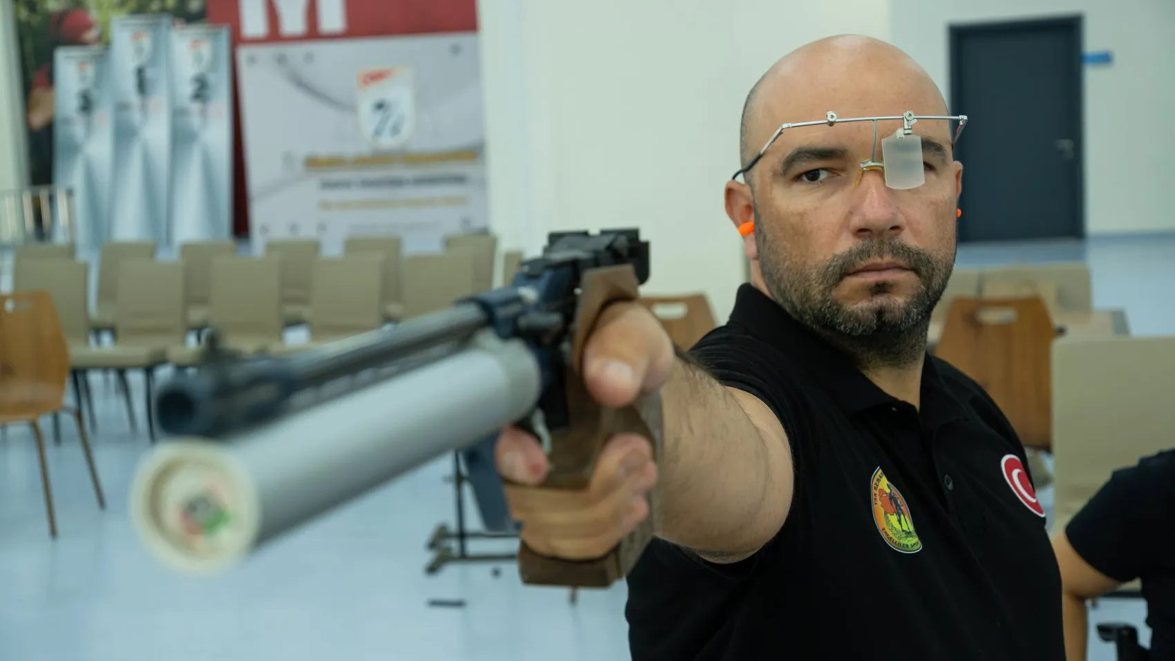 Gazi Onur Şencan'ın Azim Dolu Hikayesi Paraşüt Kazasından Bebek Sevincine