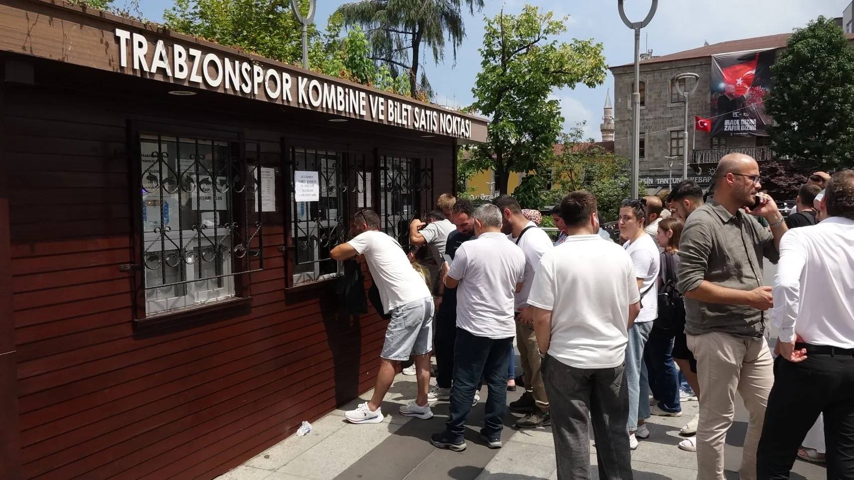 Trabzon’da Salah rüzgarı esiyor