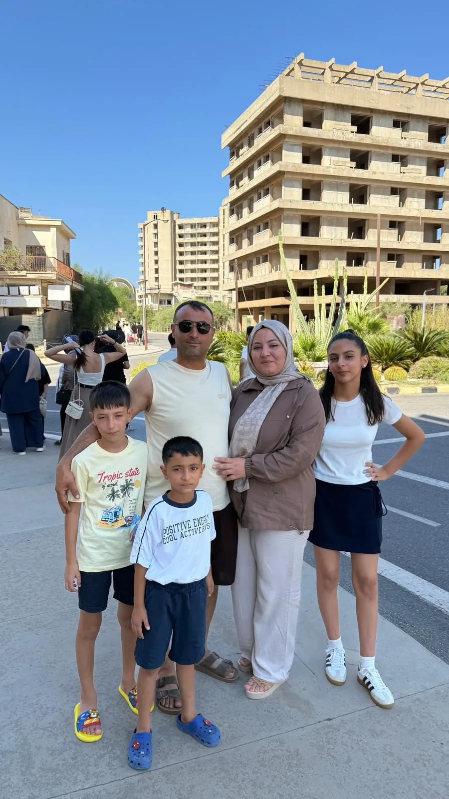 Kızının elini tutuyordu, bir valizle birlikte sulara gömüldü: Anne Biçer'in yürek yakan feryadı