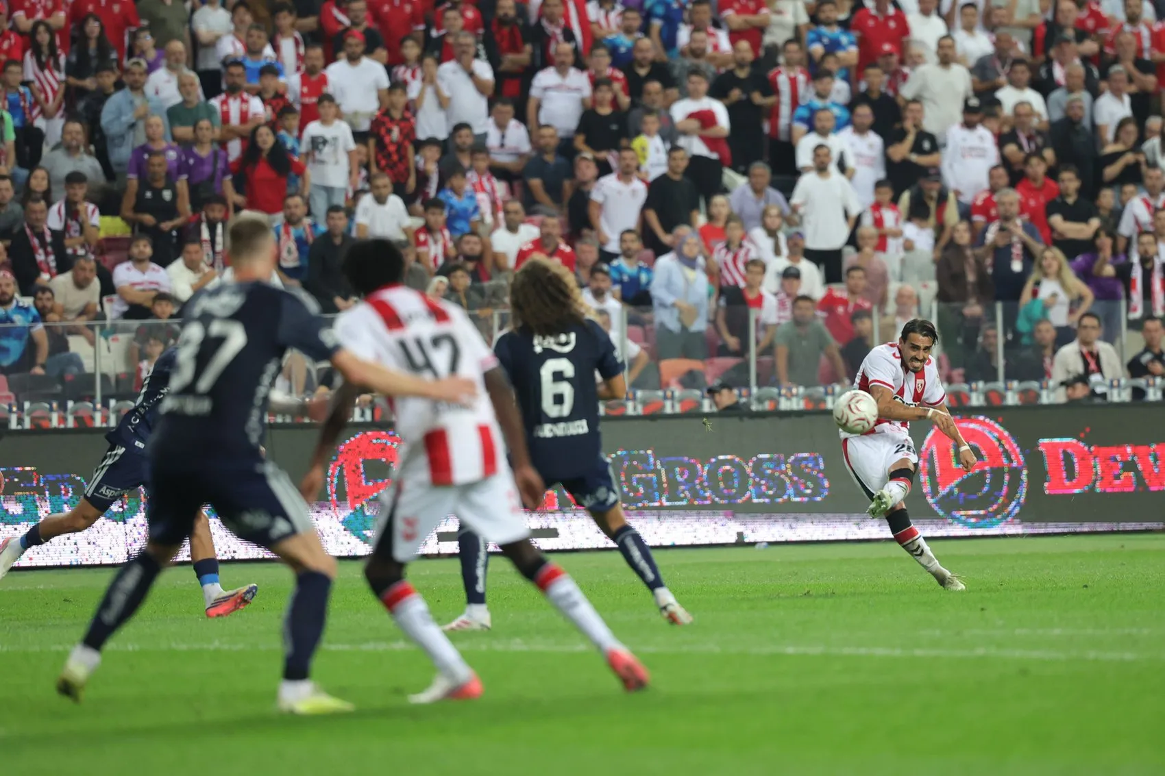 Fenerbahçe Samsun deplasmanında hata yapmadı: 19 Mayıs'ta üç puanın sahibi belli oldu