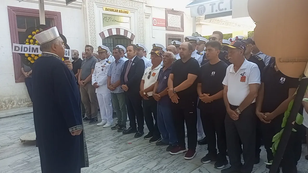 Didim Kıbrıs Gazisi Hayrettin Etik’e veda etti