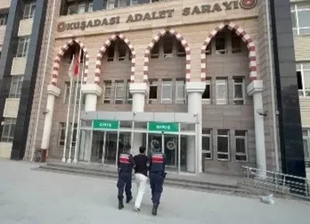 Kuşadası sahilinde tatilcileri soyan hırsız yakayı ele verdi