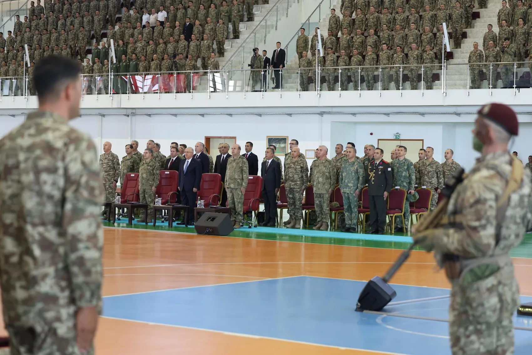 Bordo bereliler yeni mezunlarını verdi
