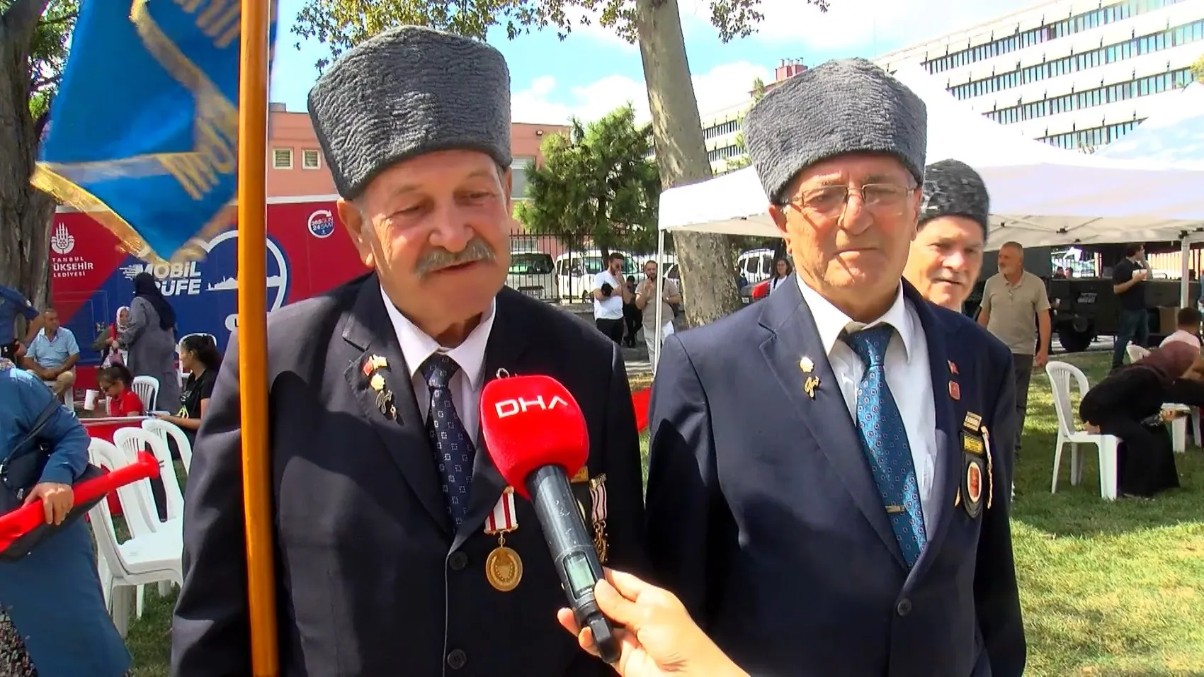Vatan Caddesi'nde 30 Ağustos coşkusu: Miniklerden asker selamı, gazilerden vatan yemini
