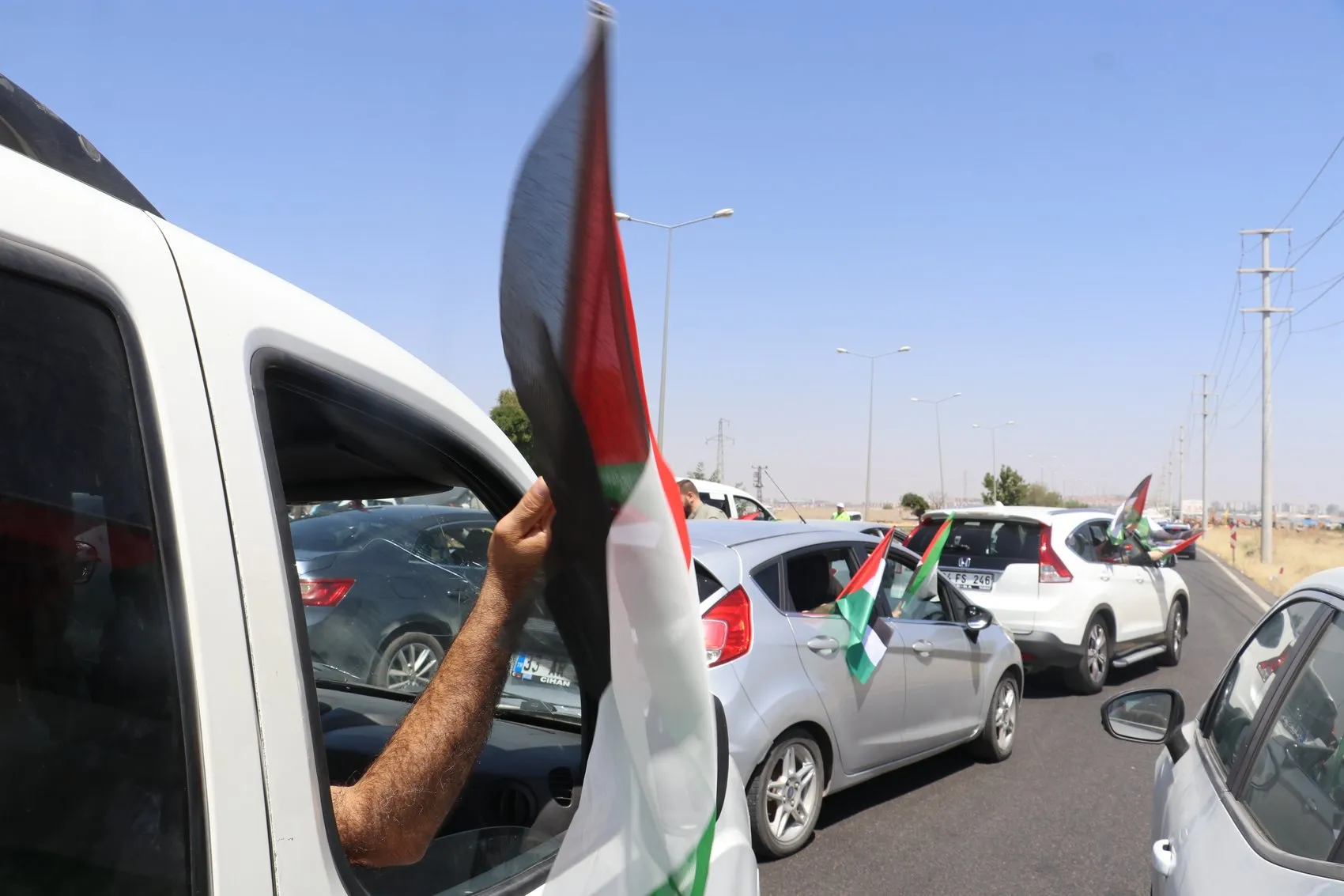 Avrupa’dan Filistin’e Destek Konvoyu Diyarbakır’a Geldi