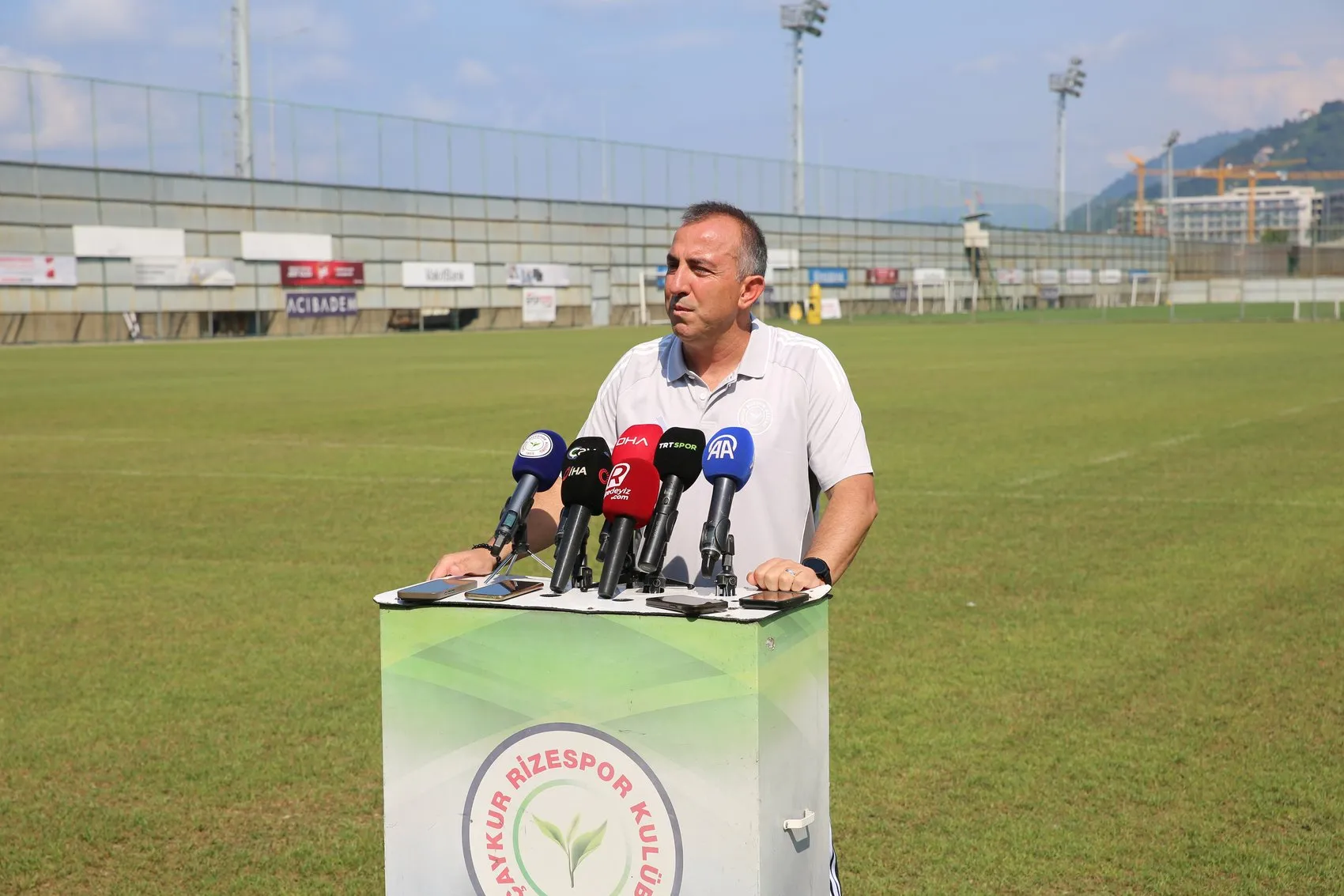 Rizespor'da Uçar hedefi koydu Seyirciyi mutlu etmeden gitmeyiz