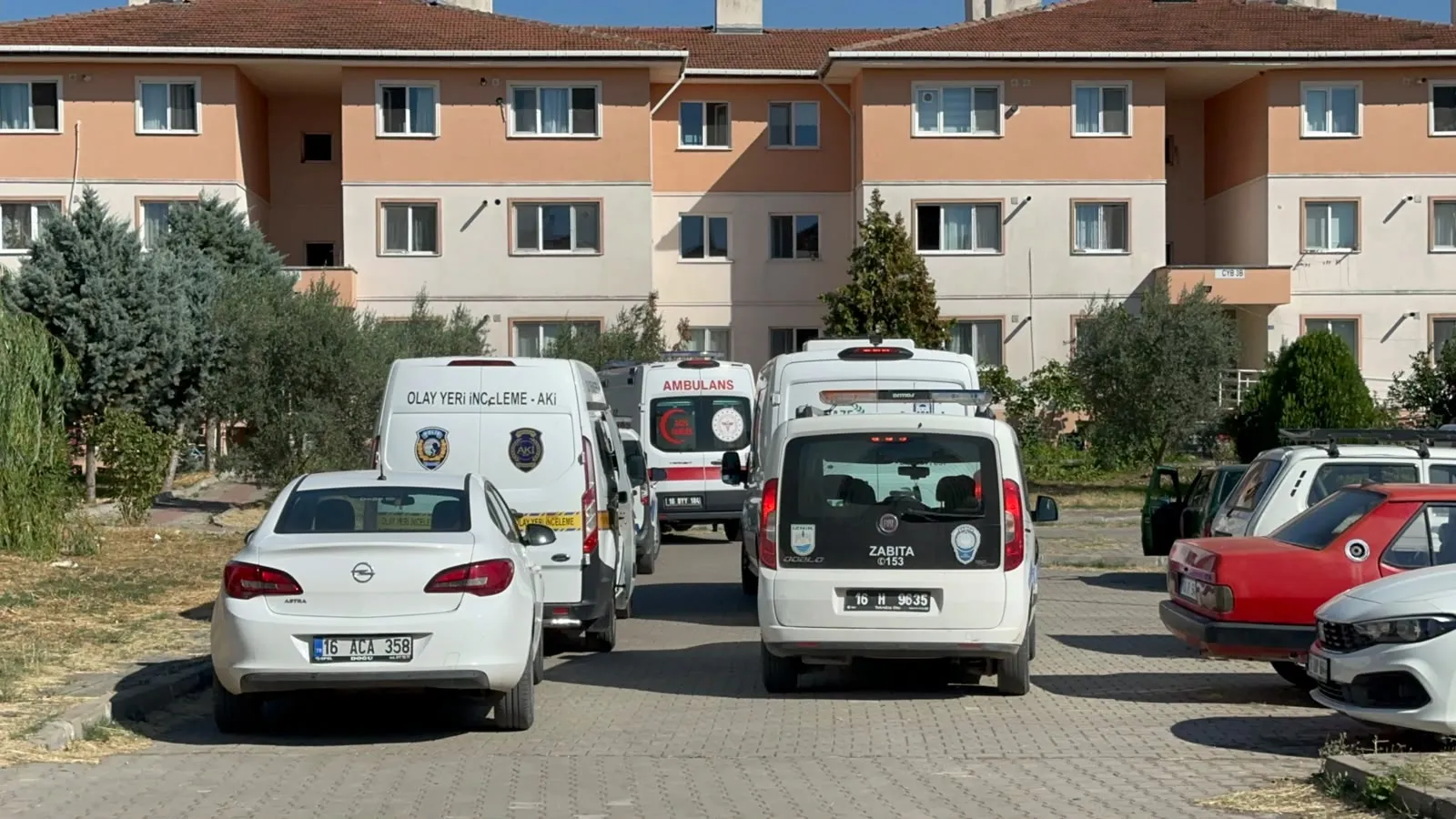İznik’teki TOKİ konutlarında yalnız yaşayan adam evinde ölü bulundu