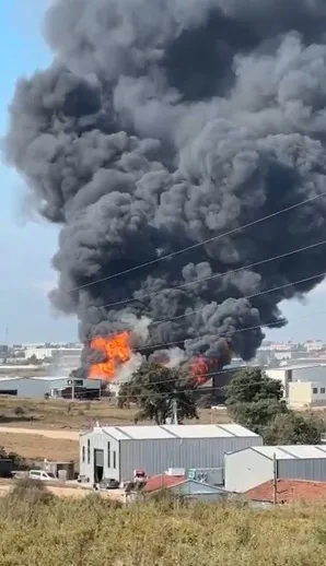 Gebze’de deponun alevleri yan tarafa sıçradı