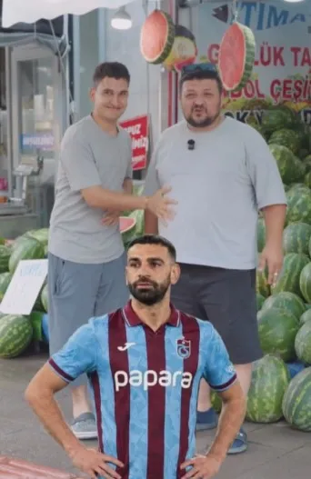 Salah gelmedi ama Amasyalı manav sözünü tuttu