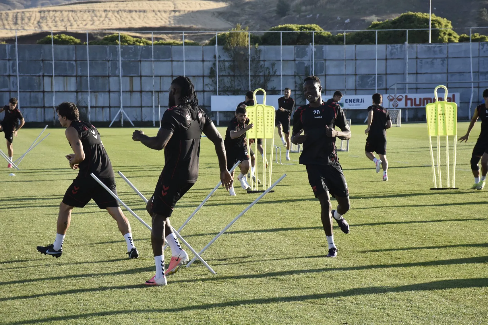 Sivasspor Teknik Direktörü Taşdemir İlk Galibiyet İçin Söz Verdi