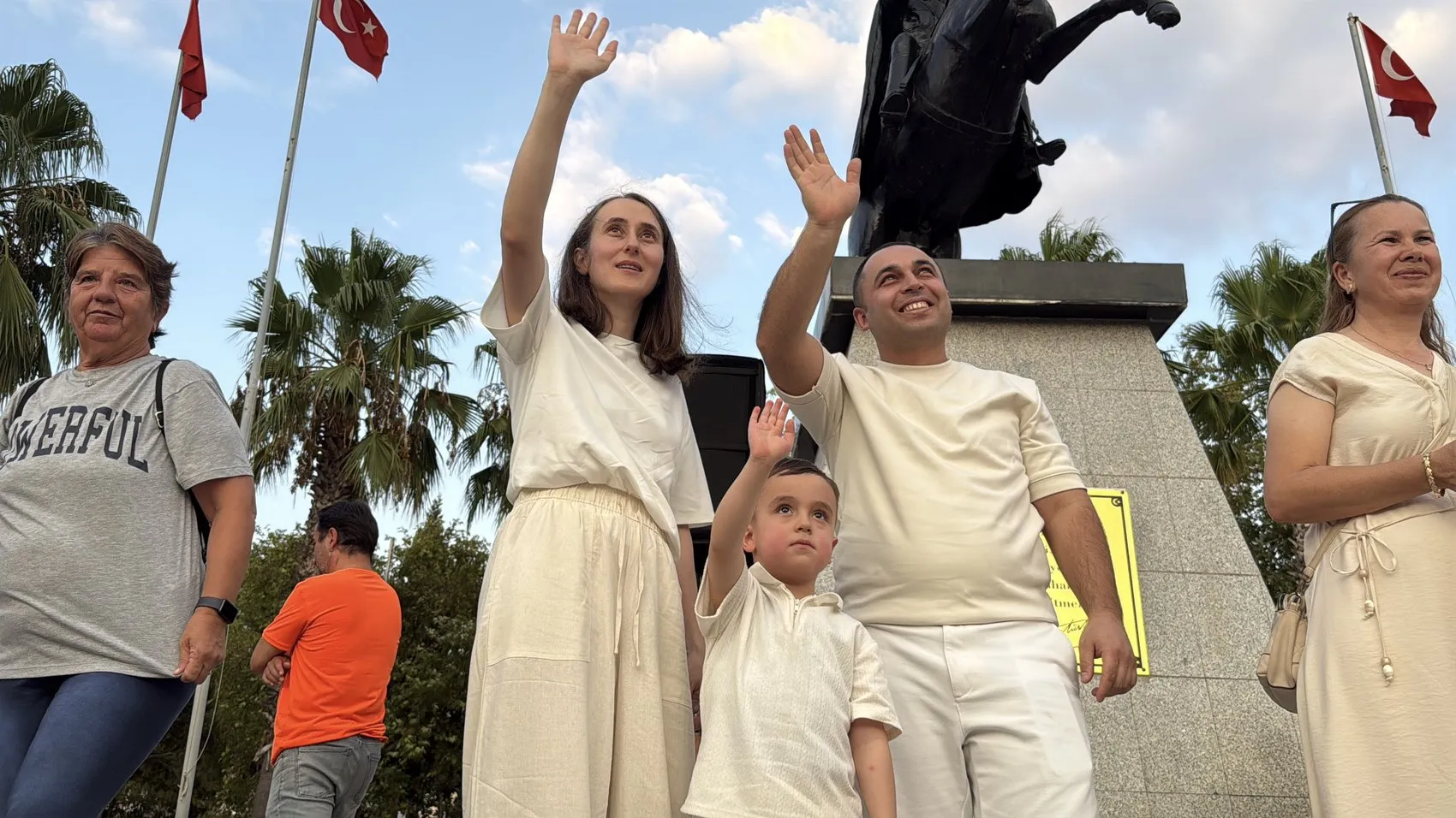 Dubai'de tedavi gören 4 yaşındaki Göktuğ sağlığına kavuştu
