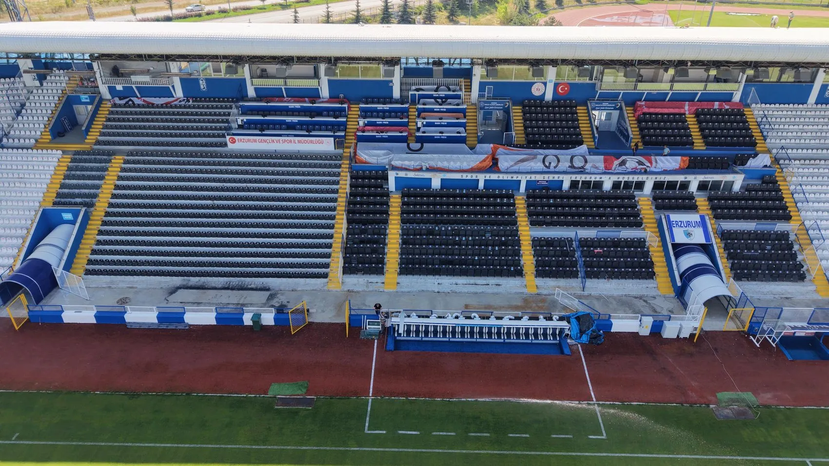 Erzurum Kazım Karabekir Stadyumu taraftarına kavuşuyor