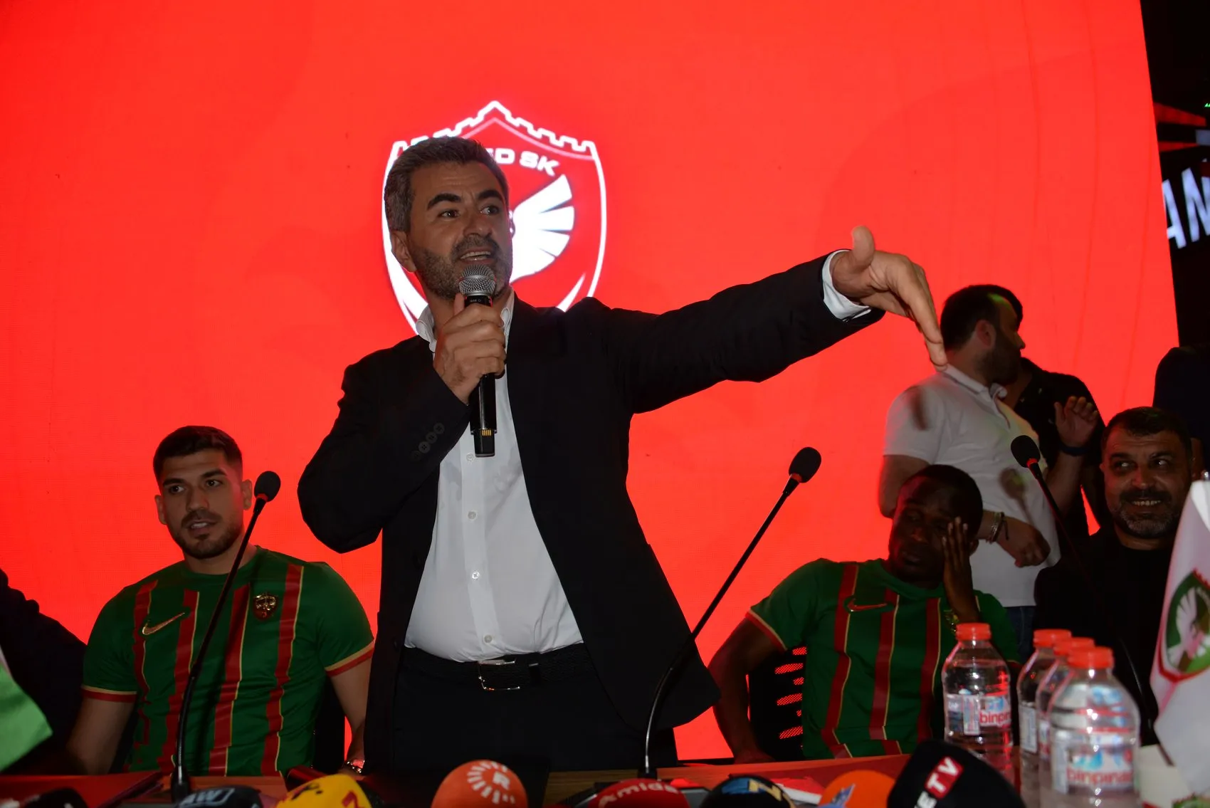 Amedspor Süper Lig için kadrosunu taraftarıyla buluşturdu