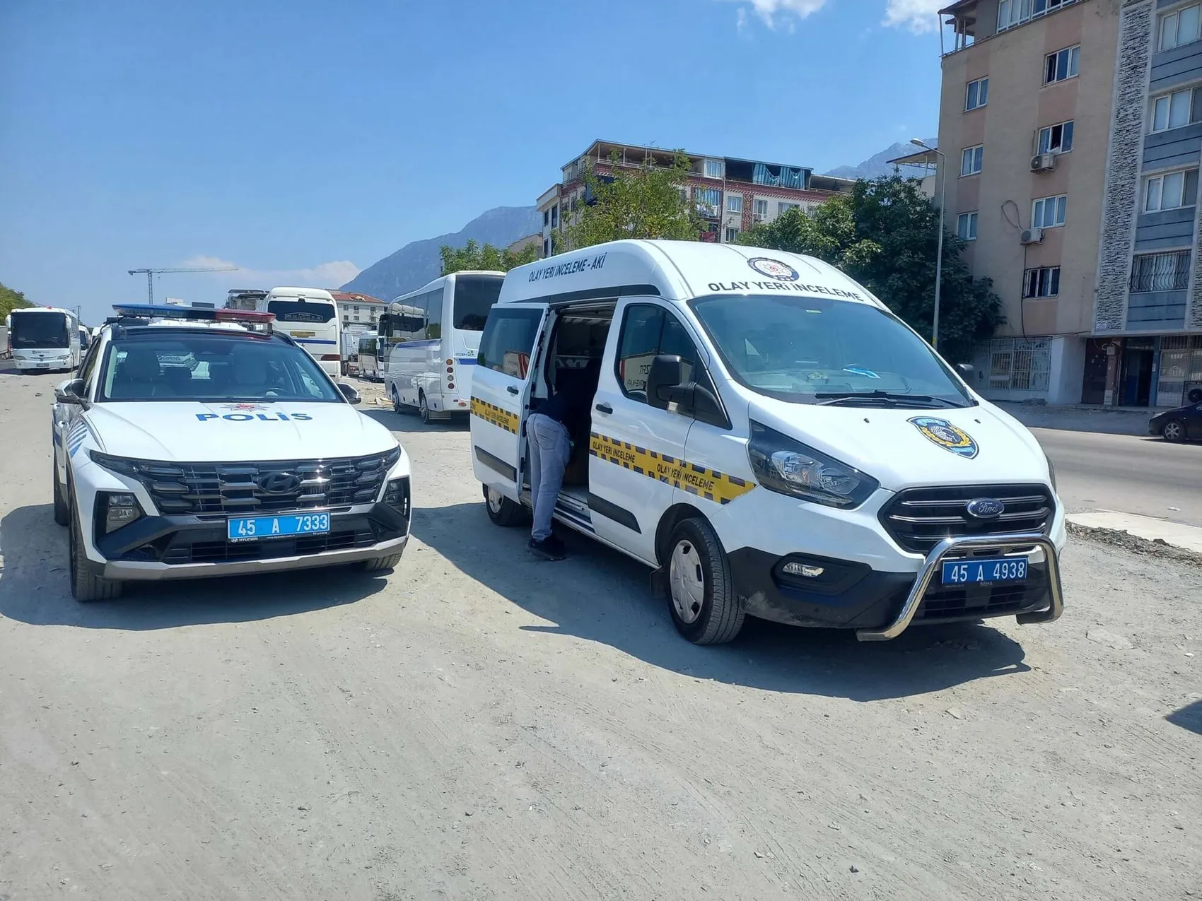 Manisa’da trafikte yol kavgası kanlı bitti