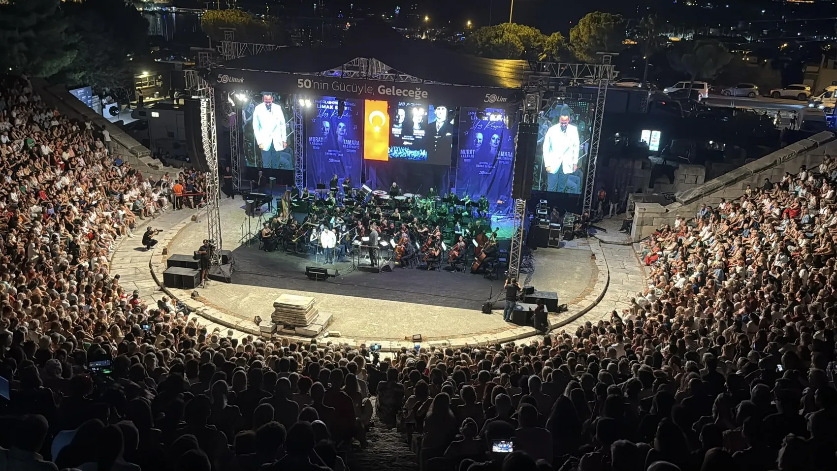 Bodrum’da Klasik Müzik Rüzgarı Mühendis Kızlara Umut Oldu