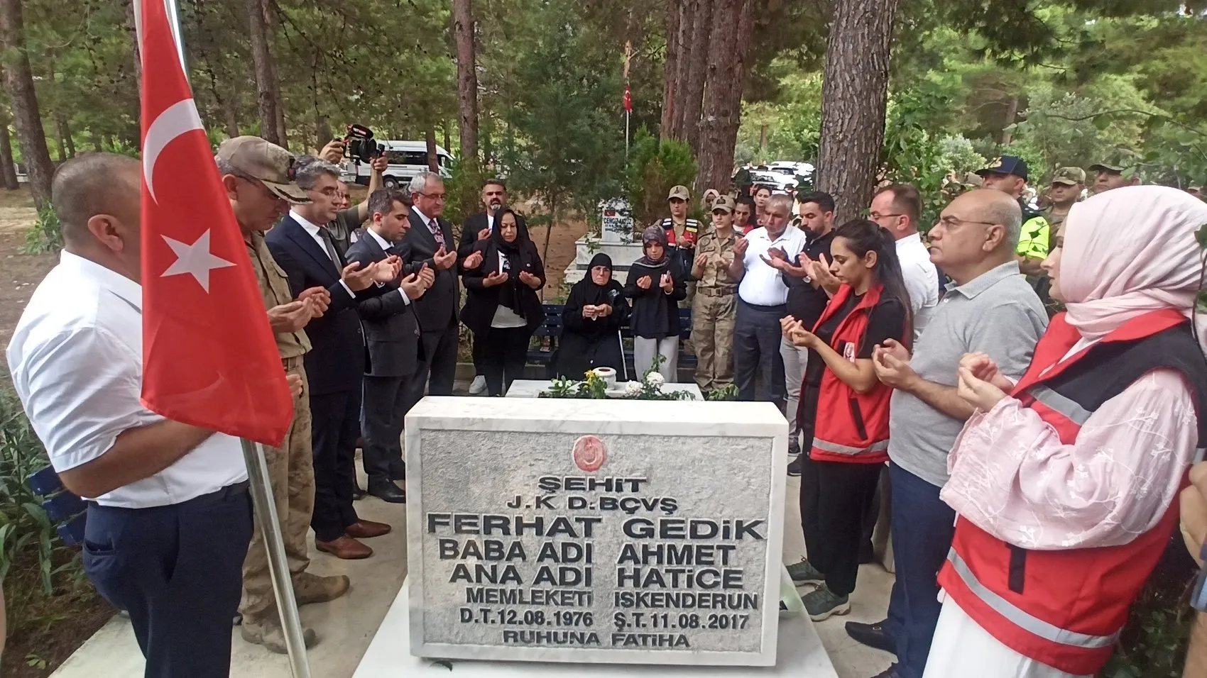 Şehit Başçavuş Ferhat Gedik memleketi Hatay'da dualarla anıldı