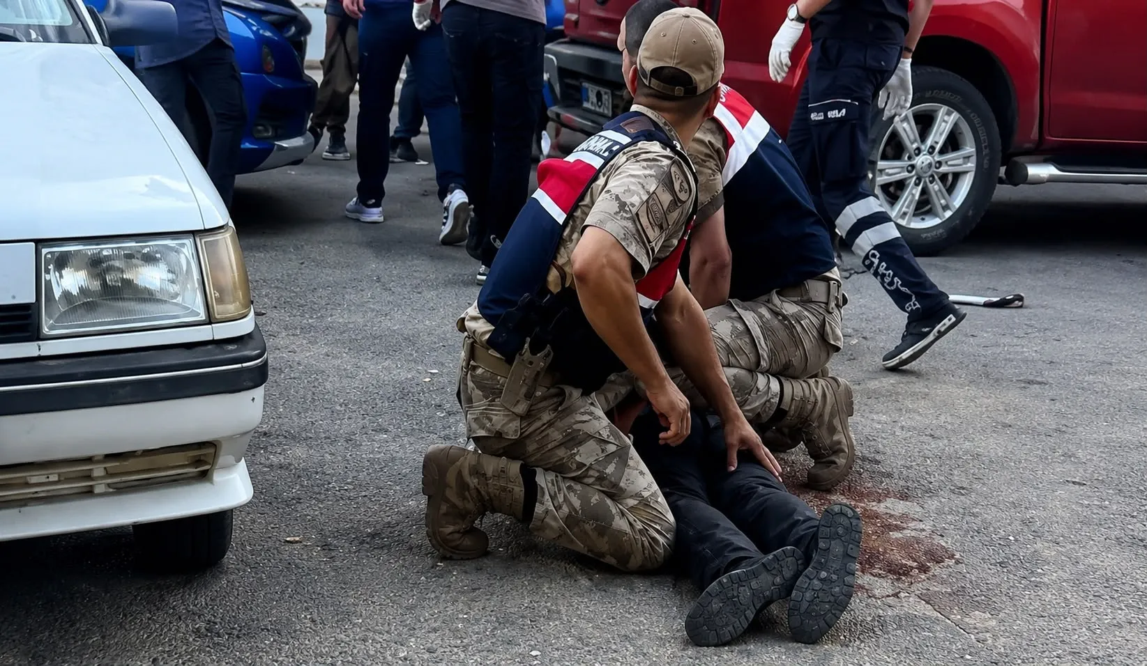 Şanlıurfa’da hastane önünde infaz gibi saldırı