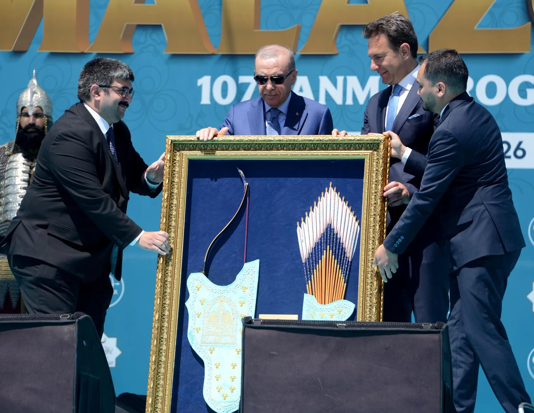 Erdoğan Malazgirt'te Türkiye'nin önünü kimse kesemez
