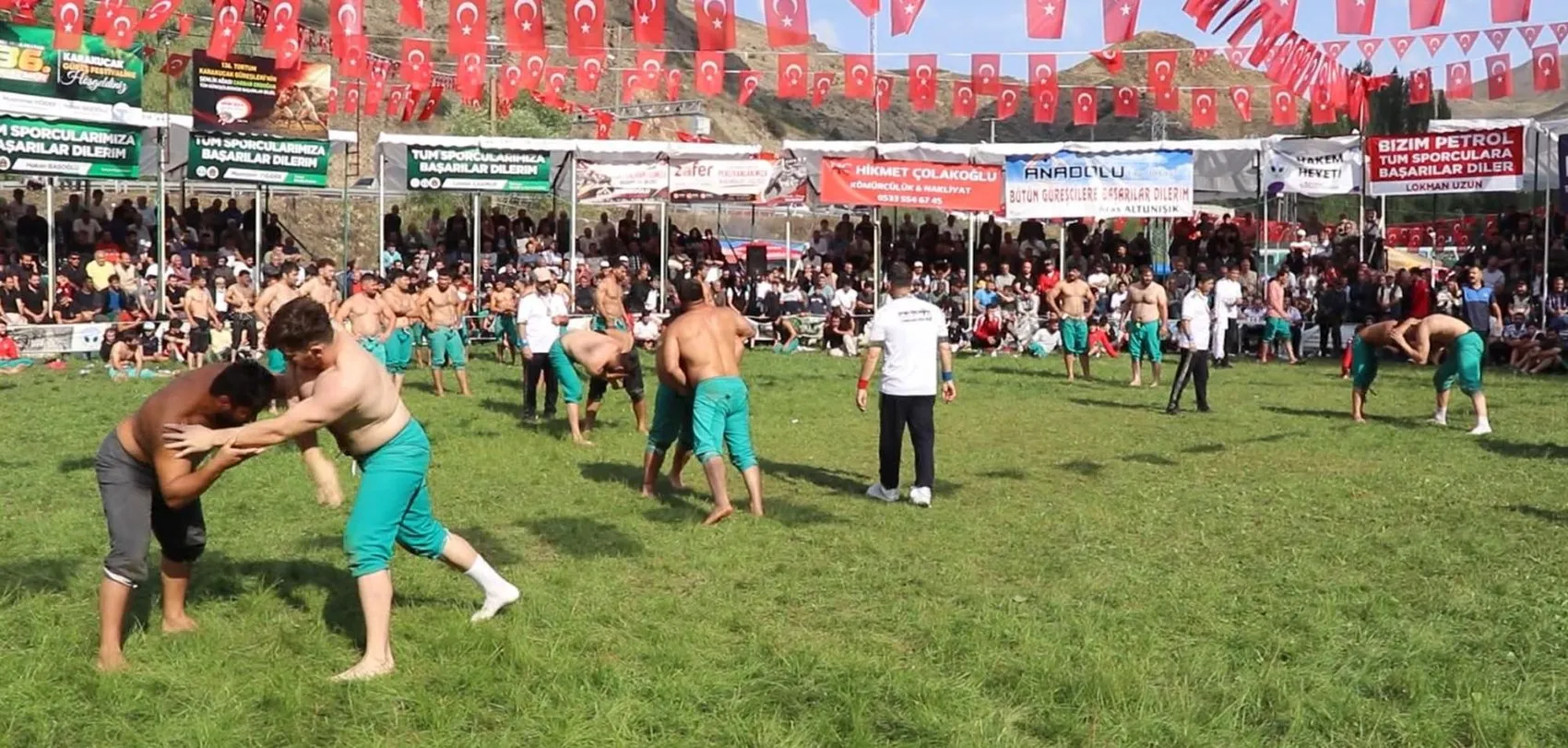 Tortum er meydanında dev bütçeli ağalık yarışı: Altın kemerin sahibi belli oldu