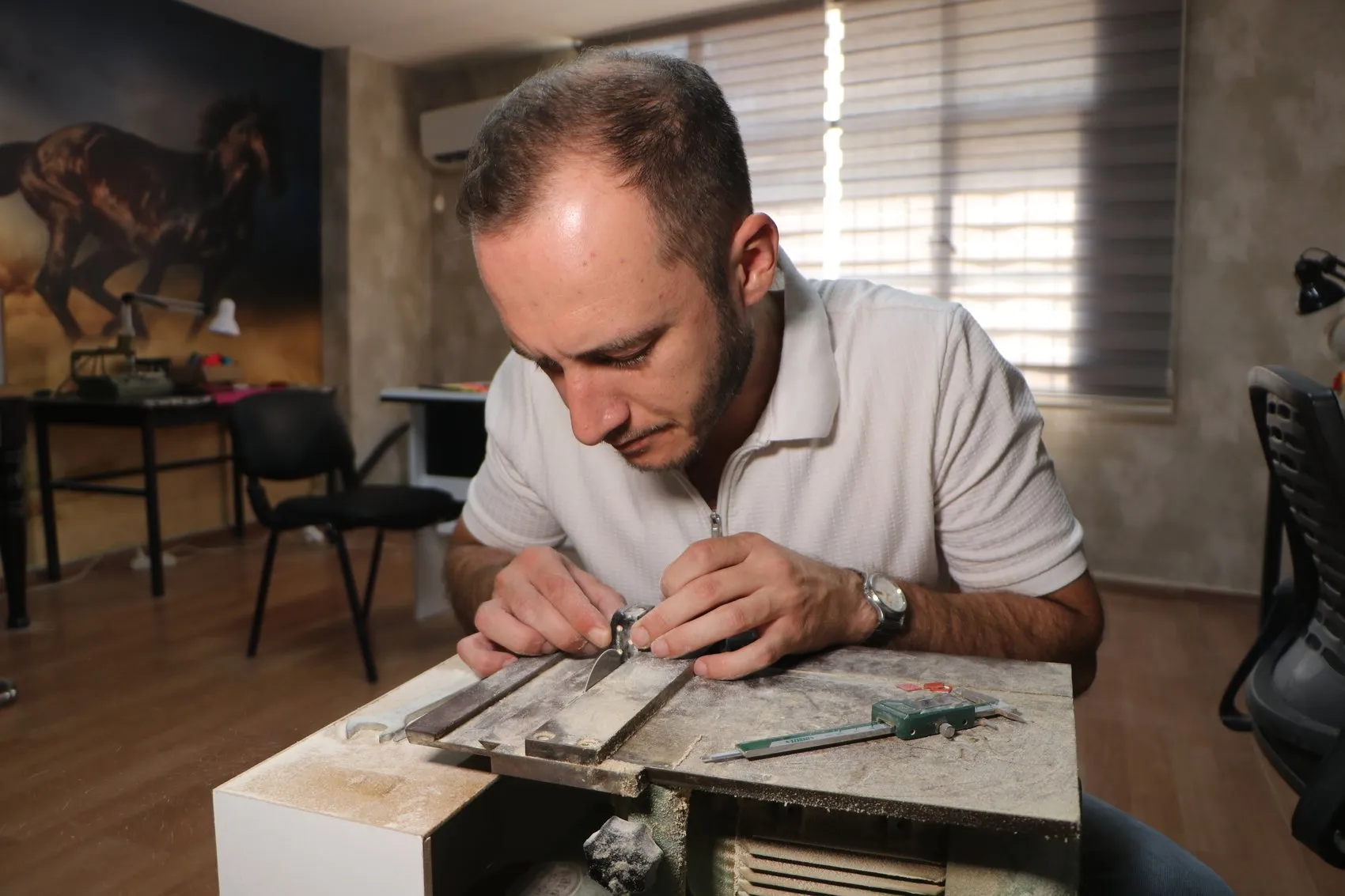 Öğretmenliği bıraktı tespih ustası oldu