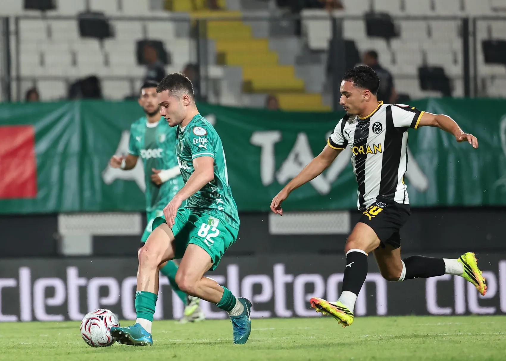Manisa FK ve Bodrum FK karşılaşmasının perde arkası objektiflere yansıdı