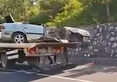Düzce'de fındık yüklü TIR otomobili ezdi Bir kişi hayatını kaybetti