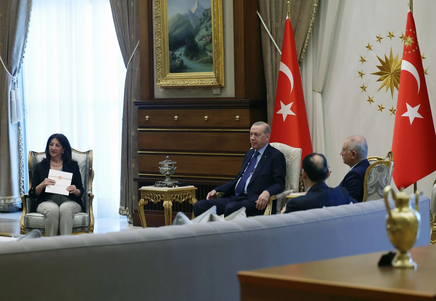 Cumhurbaşkanı Erdoğan ve DEM Parti heyetinden kritik zirve