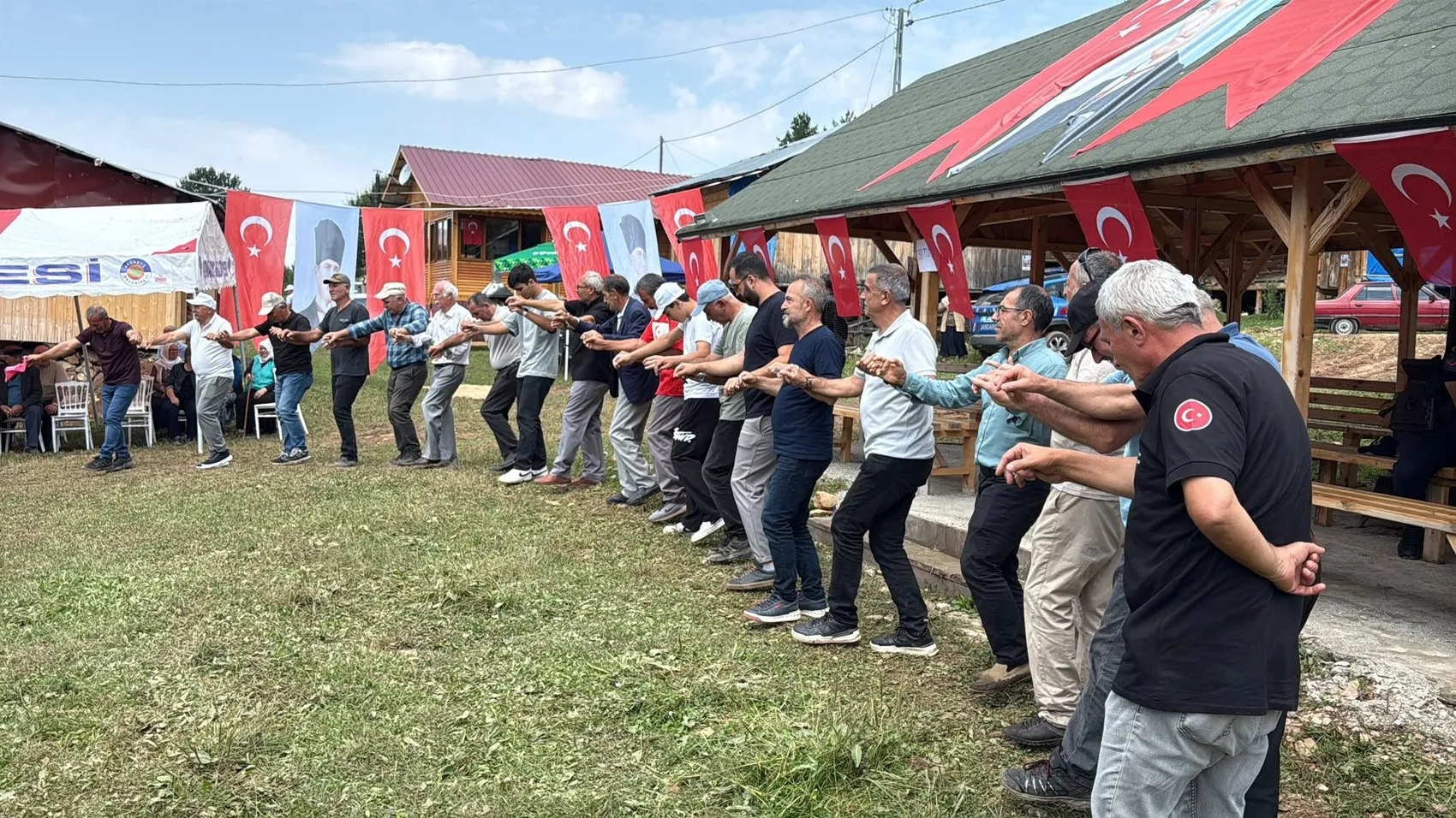 Artvin’in 300 yıllık hasat sonrası eğlencesi yeniden kuruldu