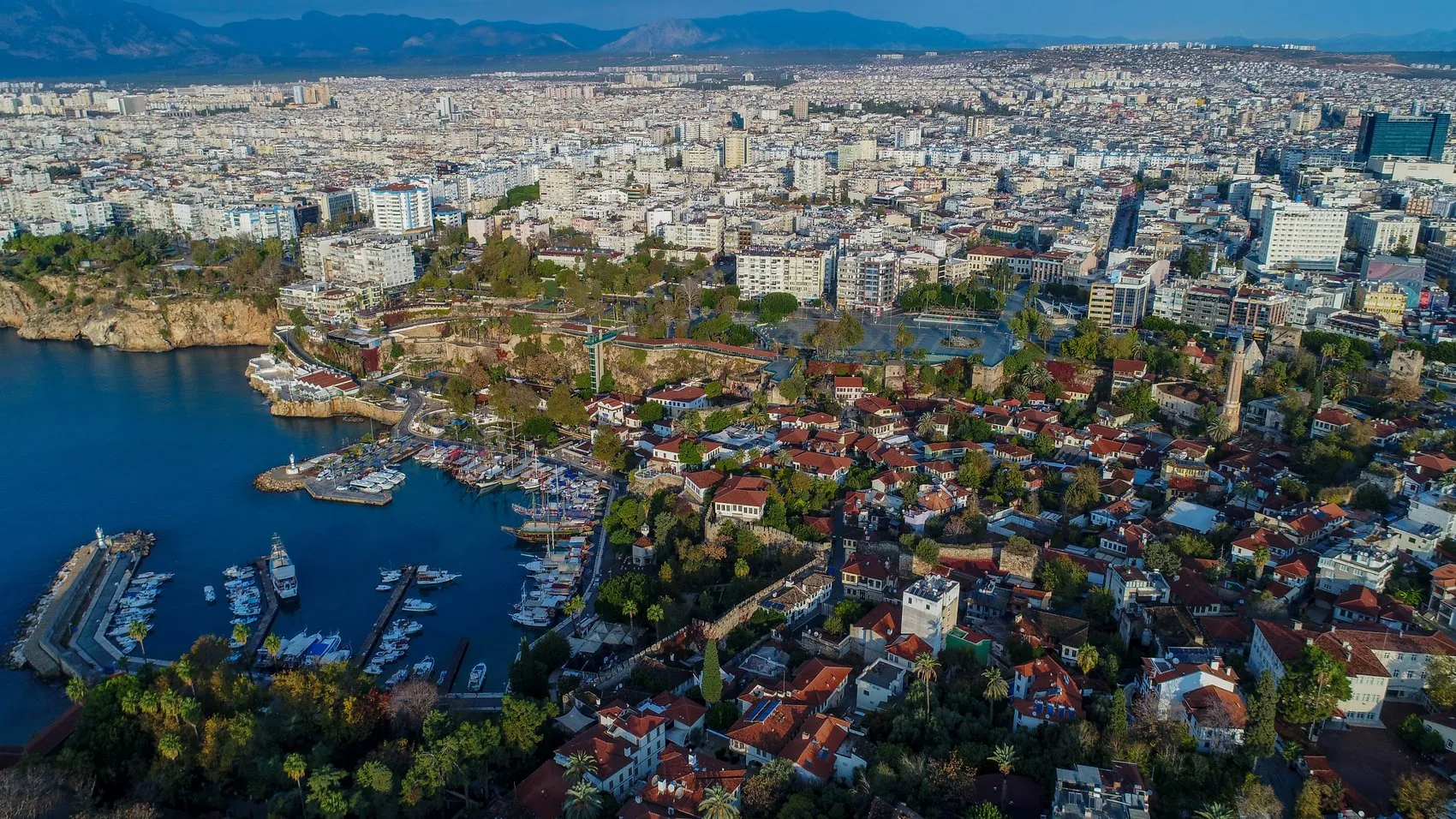 Antalya'ya 3 dev kongre geliyor, sezon kaybını kapatacak