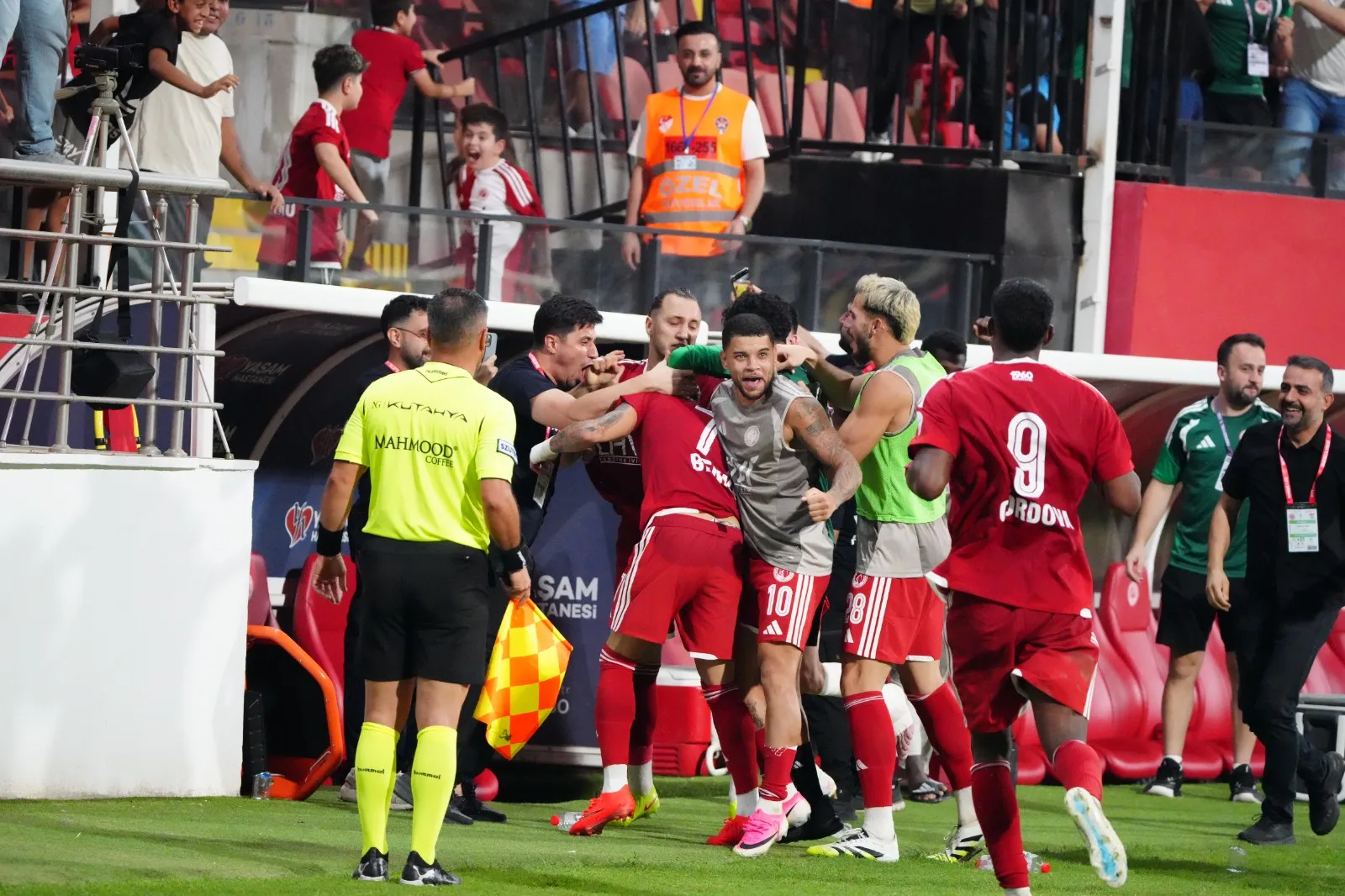 Batman Petrolspor'da mucizevi geri dönüş Liderlik koltuğuna oturdular