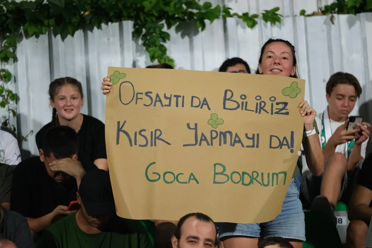 Muğlaspor derbide puanı kaptı ama gol yollarında tıkandı