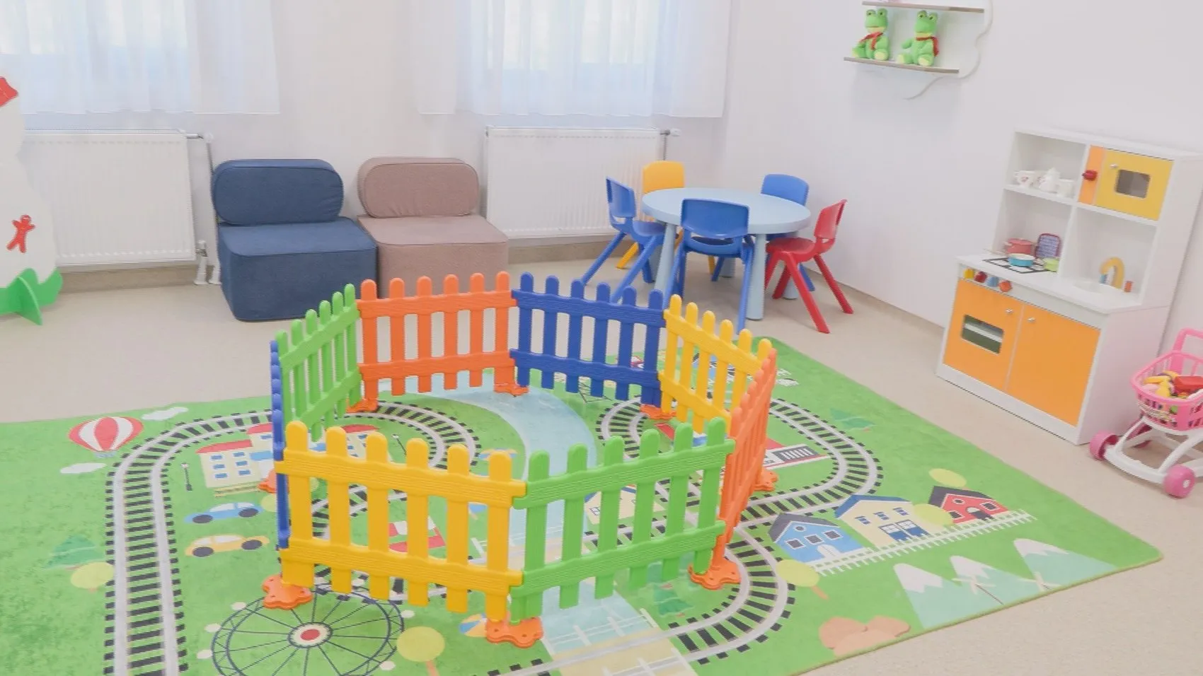 Bahçelievler'de çocuklara yeni yaşam alanları açıldı