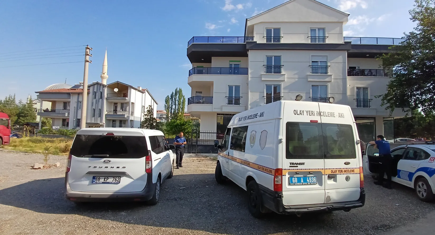 Aksaray'da temizlik işçisi genç kadın balkondan beton zemine çakıldı