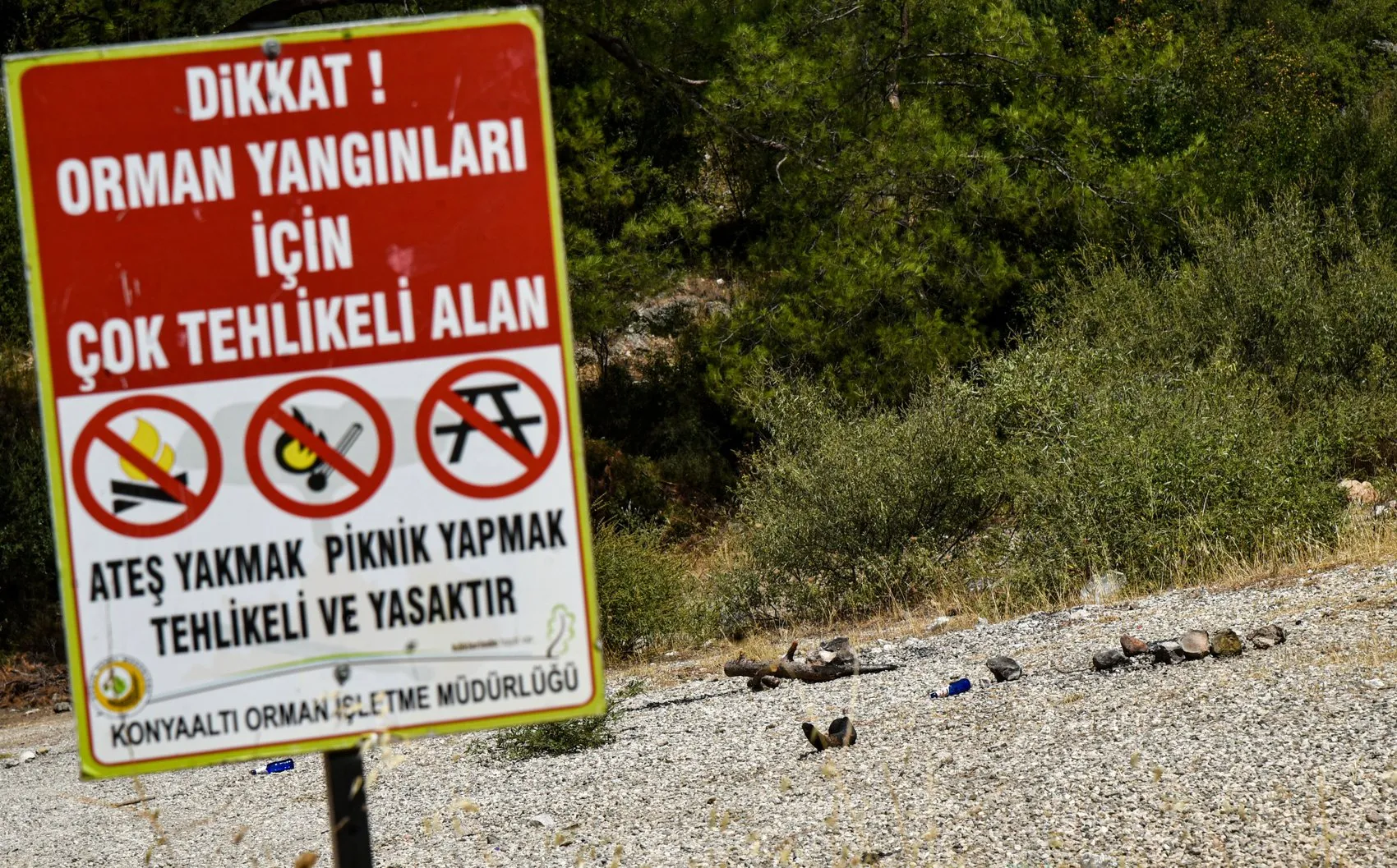 Antalya ormanlarında mangal inadı yangına davetiye çıkarıyor
