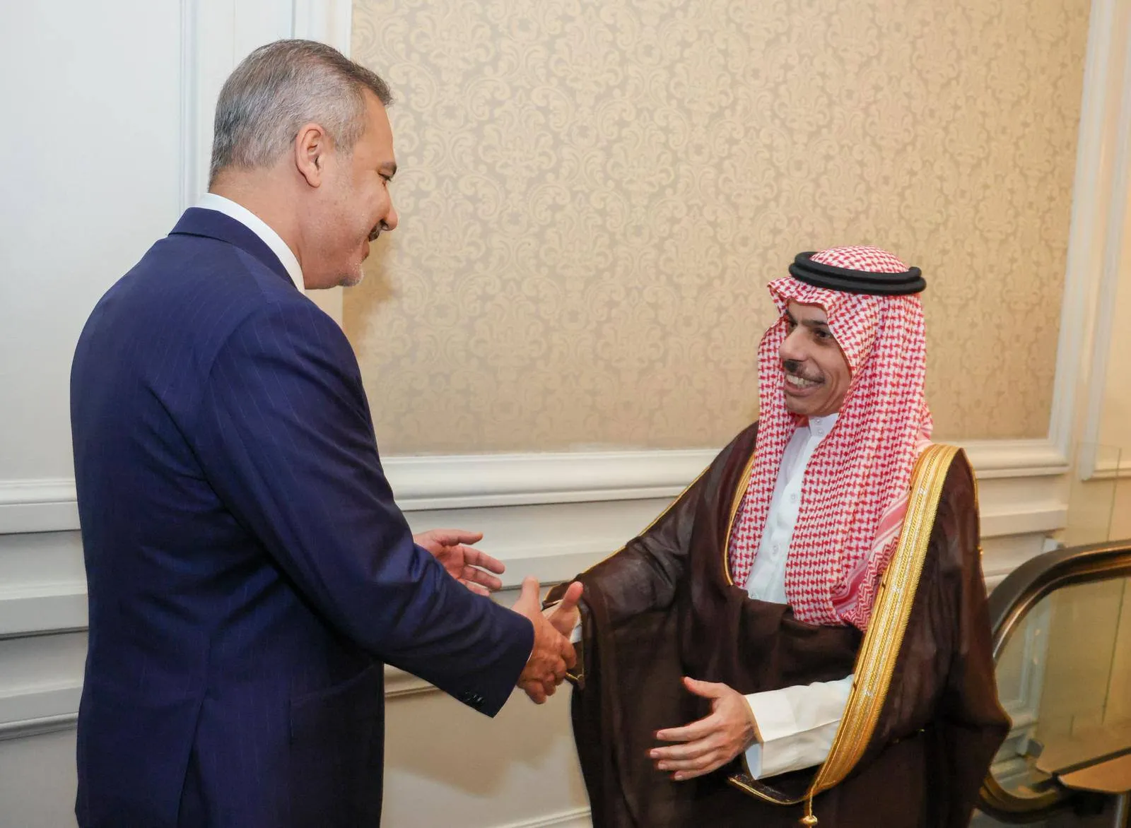 İstanbul'da kritik diplomasi: Bakan Fidan ve Suudi mevkidaşı bir araya geldi