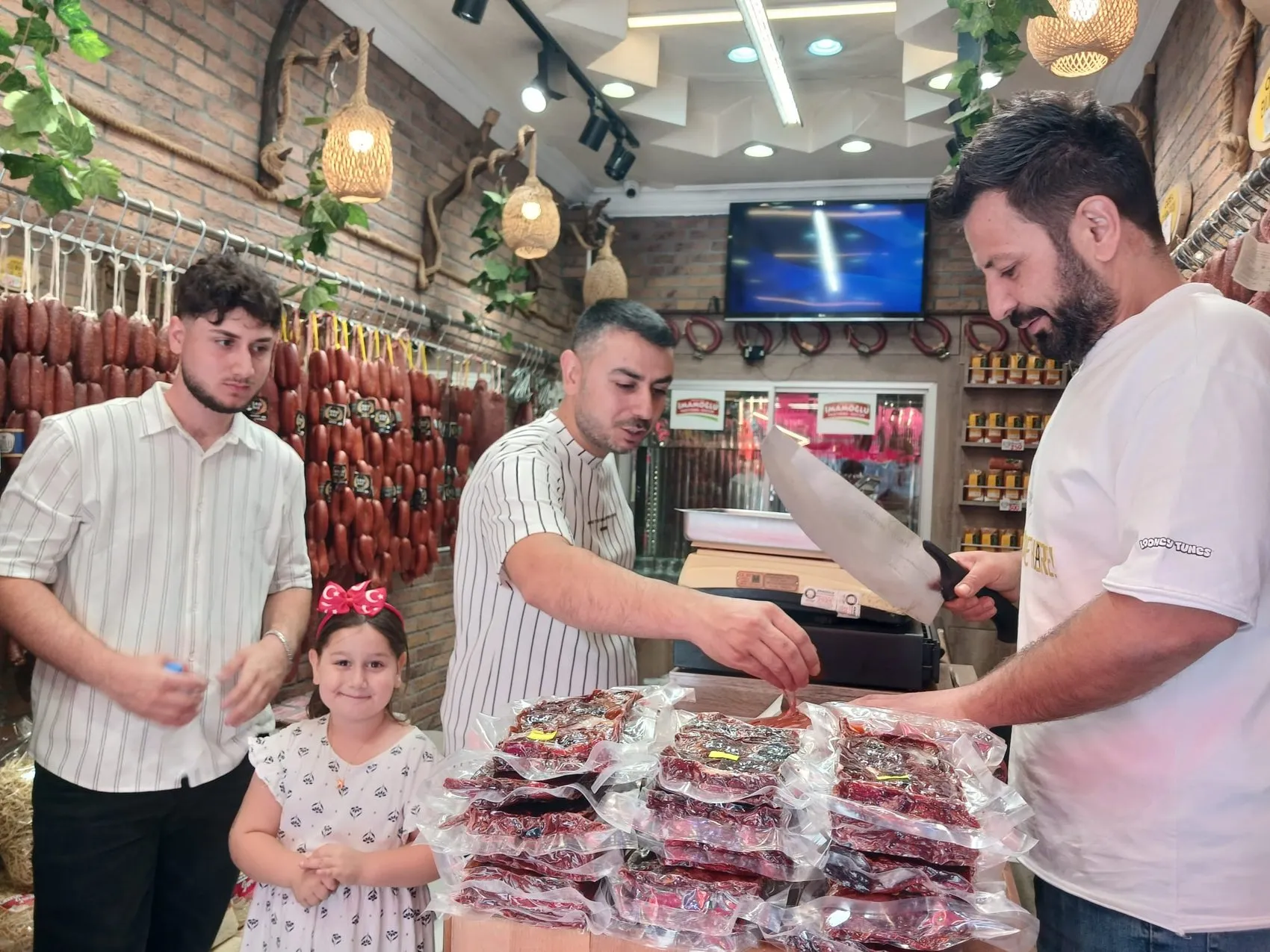 Kayseri pastırmasında gurbetçi bereketi yaşanıyor