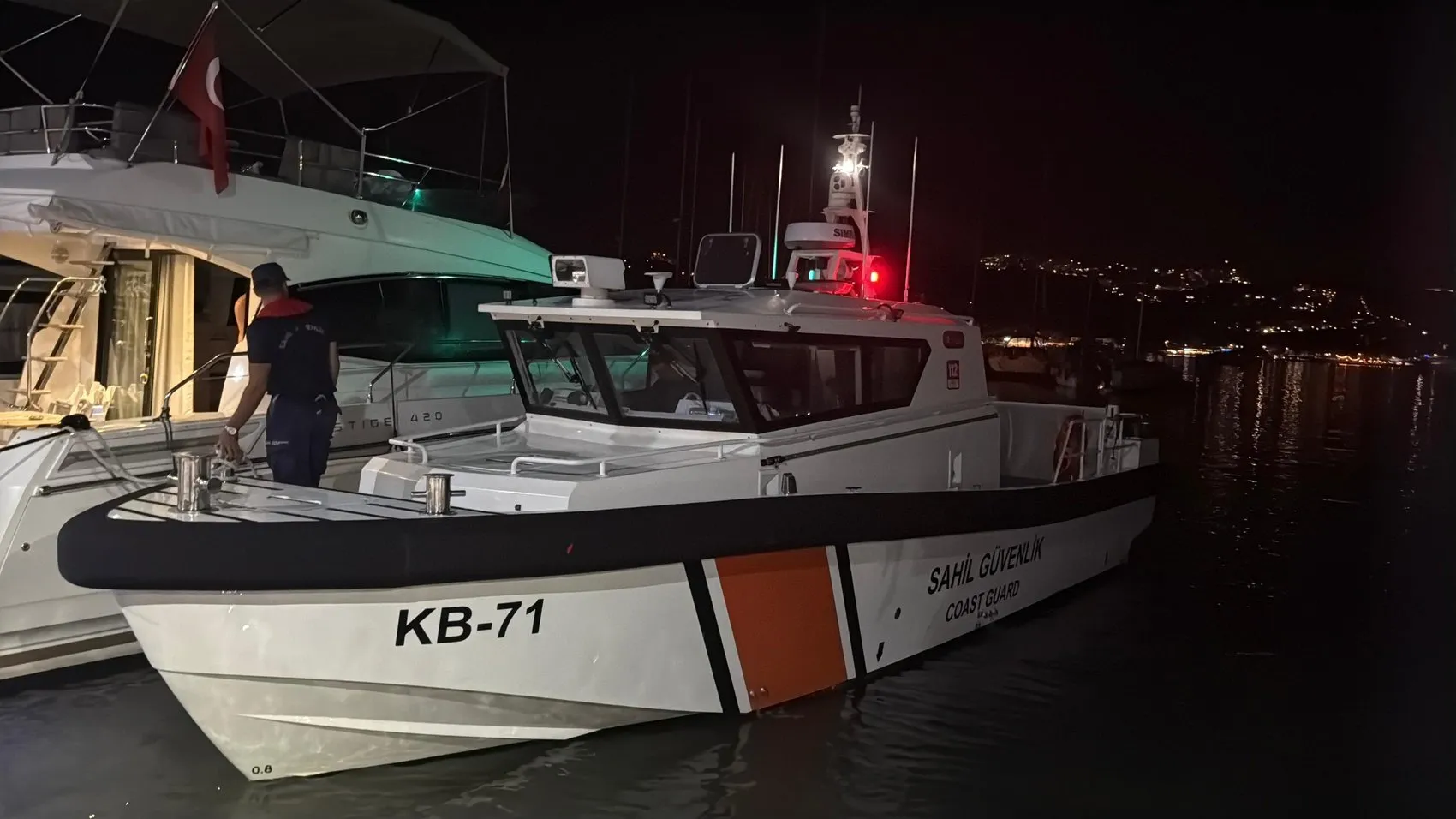 Bodrum'da gece yürüyüşüne çıkan 5 genç ormanlık alanda mahsur kaldı