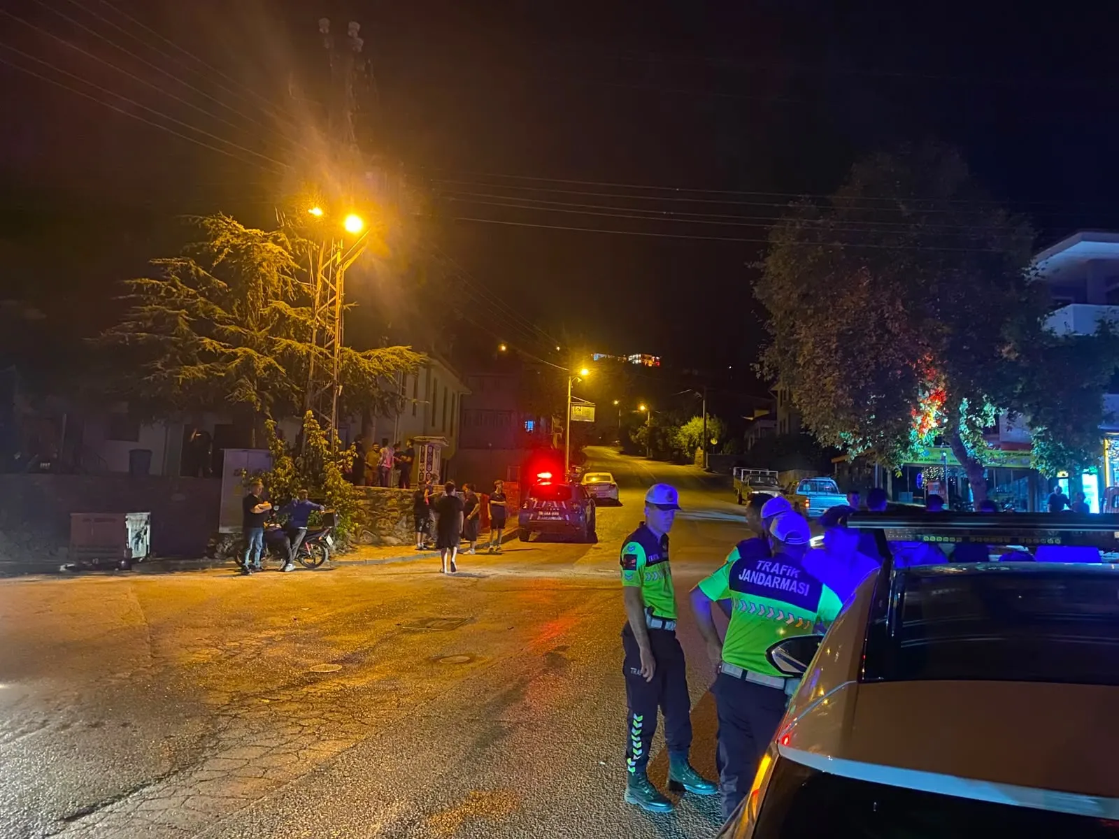 İznik’te çocukların kullandığı motosikletler çarpıştı