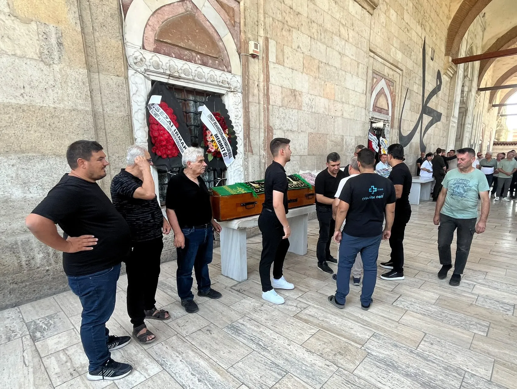 Edirne’de traktör kazasında hayatını kaybeden çift son yolculuğuna uğurlandı