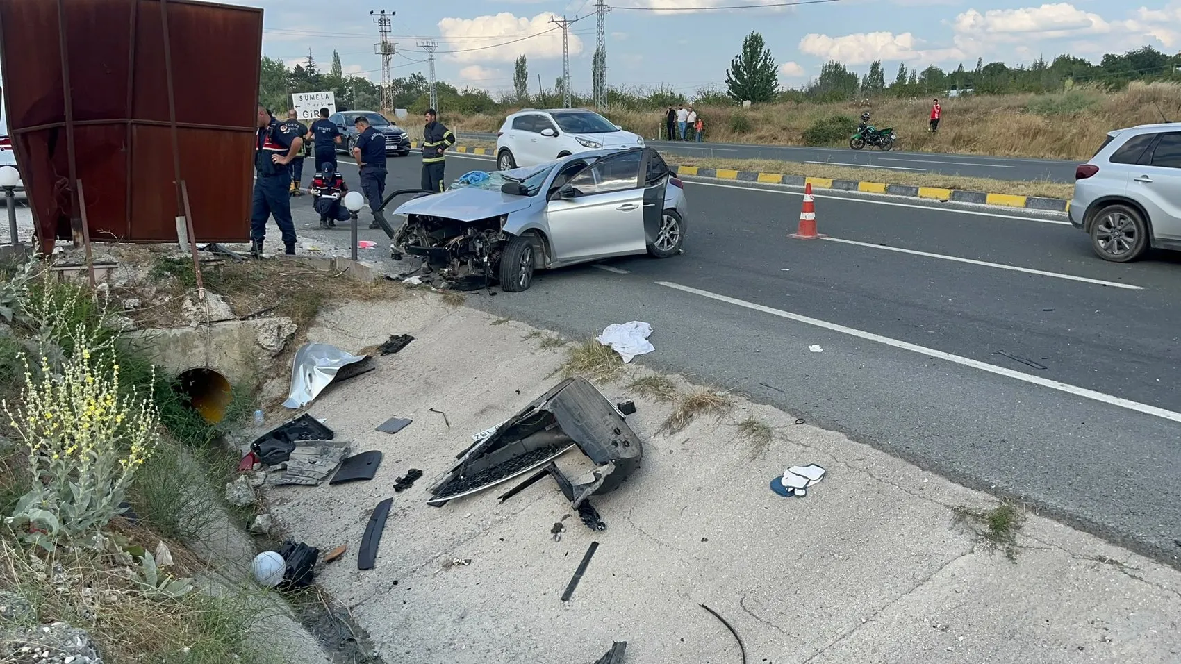 Kastamonu yolunda feci kaza Aynı aileden iki kişi hayatını kaybetti