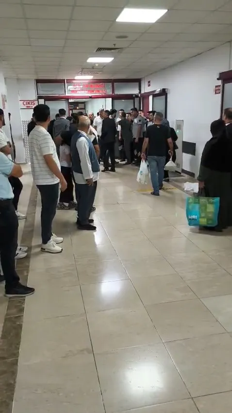 Düğündeki havai fişek kazası bir genci ağır yaraladı