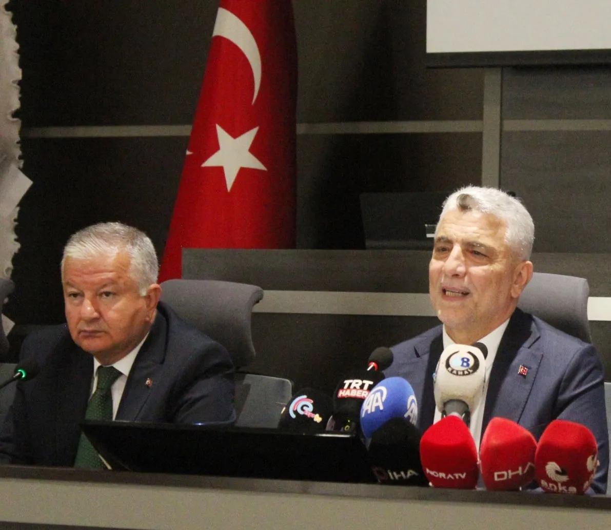 Bakan Bolat Türkiye’nin ekonomik büyümesini ve güvenlik başarısını savundu