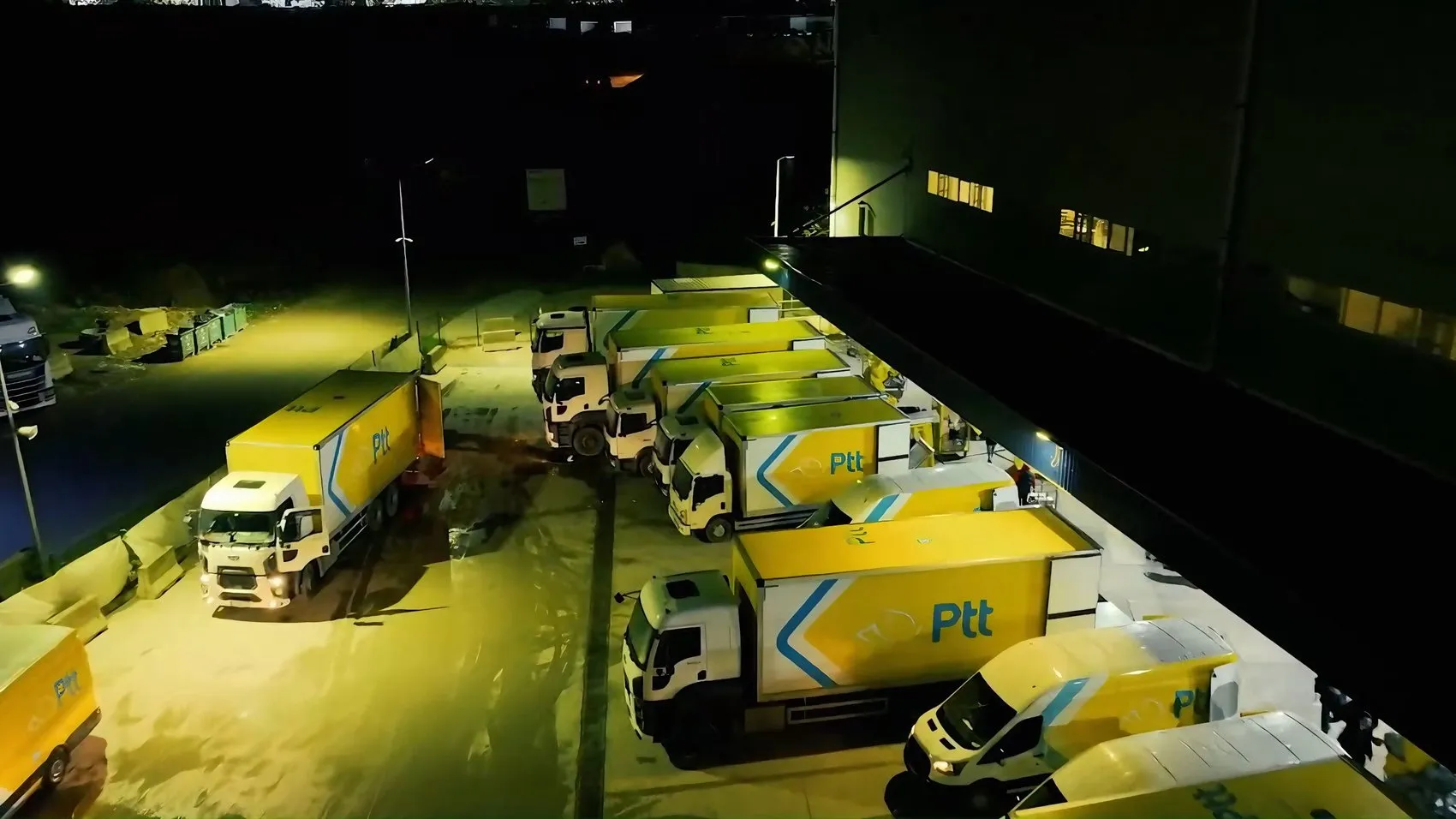 PTT kargoda 210 milyonluk rekor dönem