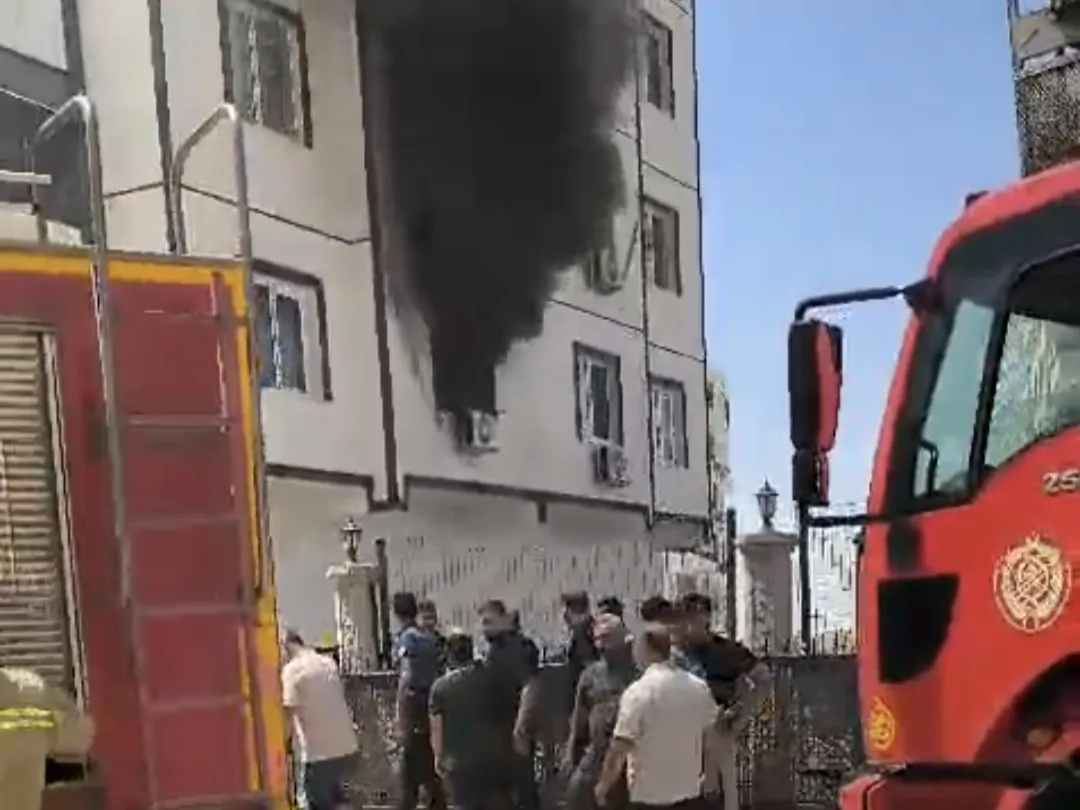 Nusaybin'de apartman yangını 1'i bebek 3 kişi kurtarıldı