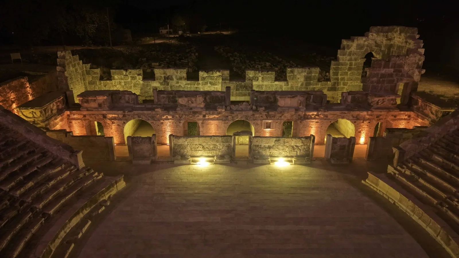 Tlos Antik Tiyatrosu artık güneşten beslenecek