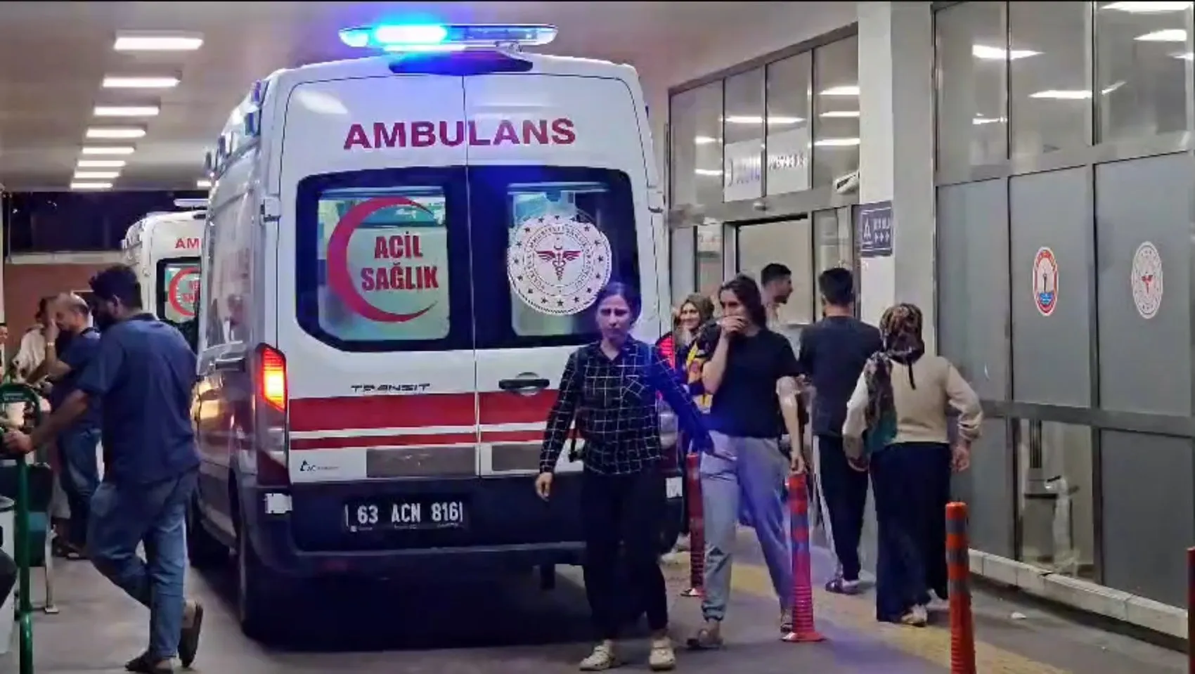 Yemek sofrasında taşlı sopalı baskın Şanlıurfa’da 6 kişi yaralandı