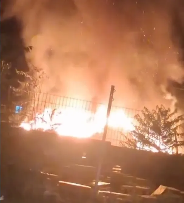 Keşan'da gece yarısı korkutan yangın