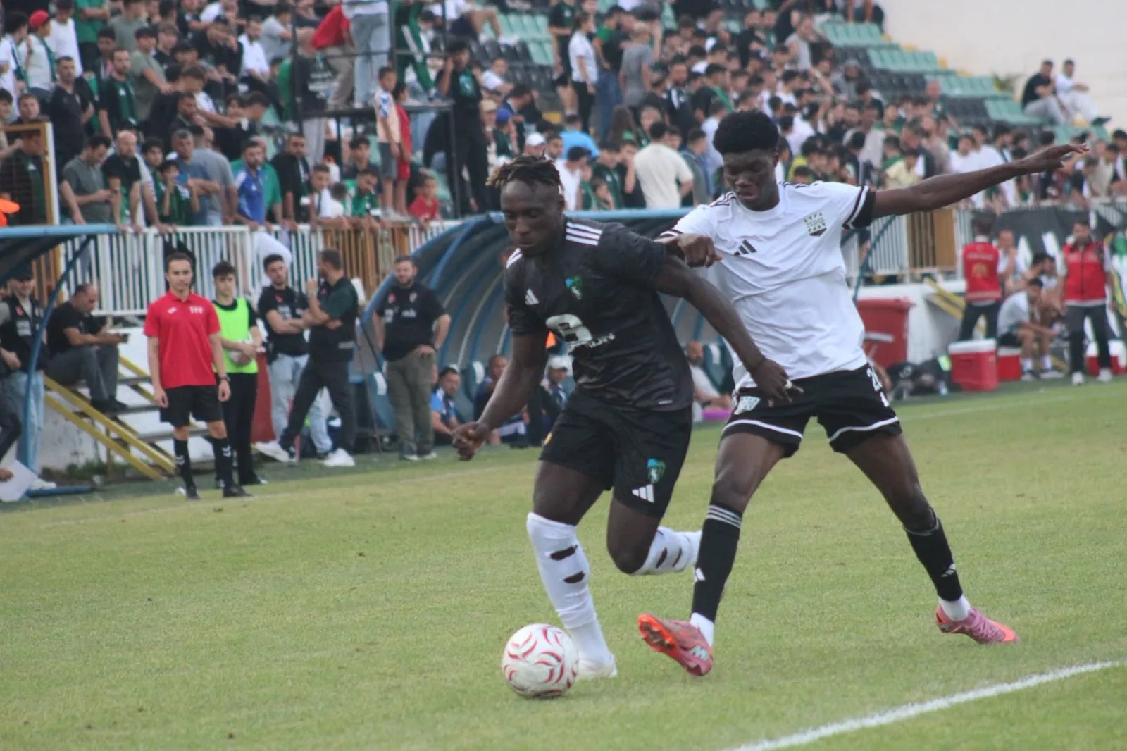 Kocaelispor son hazırlık maçında beraberliği kurtardı
